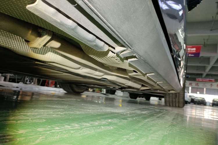 Used BYD Qin L 2024 DM-i 80KM Beyond Model Right Side Sill