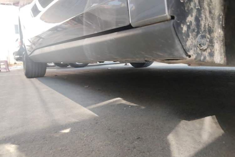 Used BYD Qin L 2024 DM-i 80KM Leading Model Right Side Sill