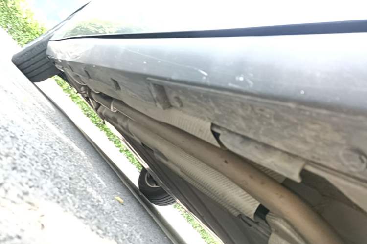 Used BYD Qin L 2024 DM-i 120KM Beyond Model Right Side Sill