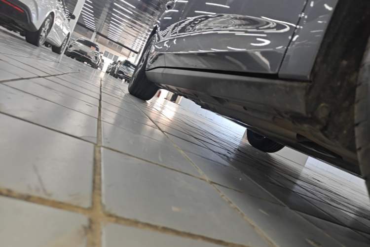 Used BYD Qin L 2024 DM-i 80KM Beyond Model Right Side Sill