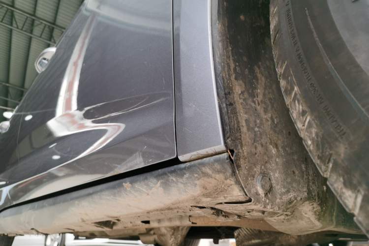 Used BYD Qin L 2024 DM-i 120KM Leading Model Right Side Sill