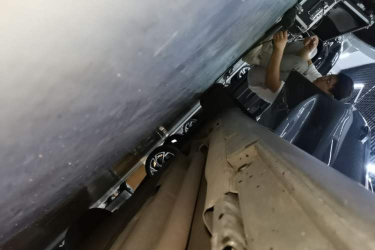 Used BYD Qin L 2024 DM-i 80KM Beyond Model Right Side Sill