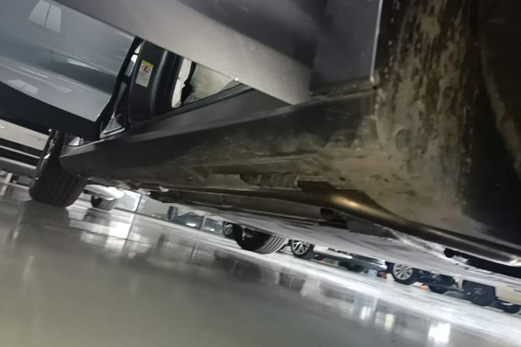 Used BYD Qin L 2024 DM-i 120KM Beyond Model Right Side Sill