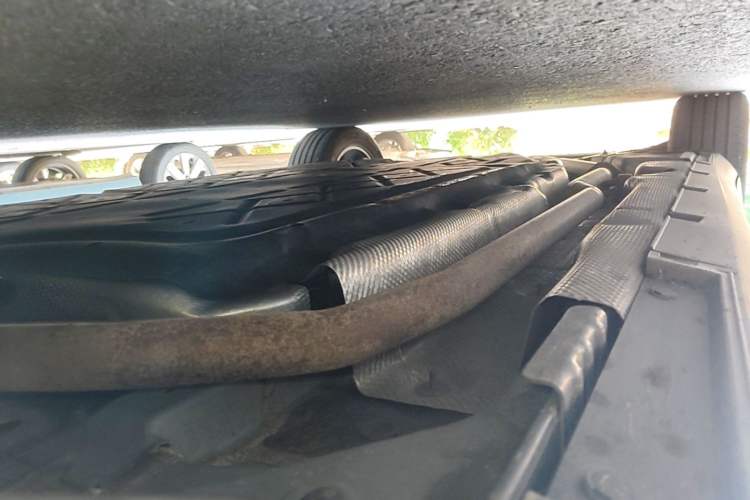 Used BYD Qin L 2024 DM-i 120KM Beyond Model Right Side Sill