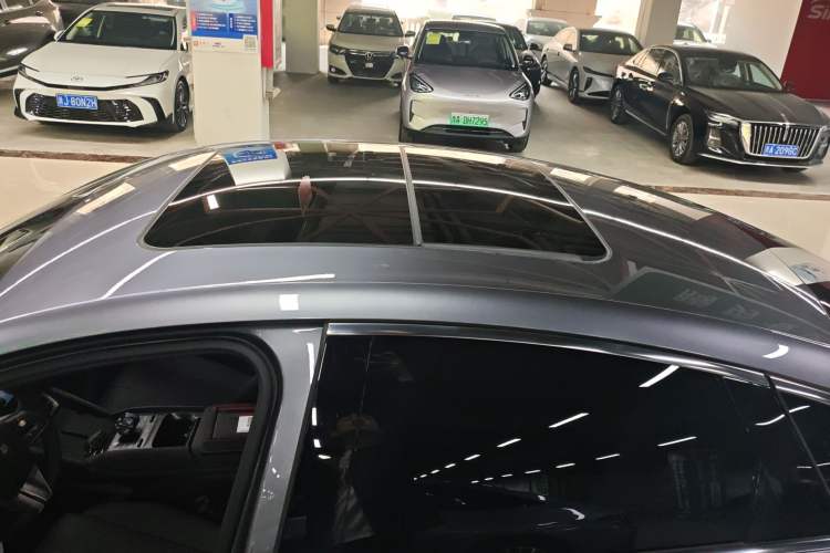 Used BYD Qin L 2024 DM-i 120KM Leading Model Roof