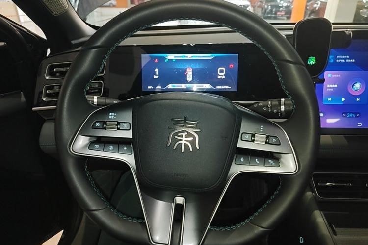 Used BYD Qin L 2024 DM-i 120KM Leading Model Steering Wheel