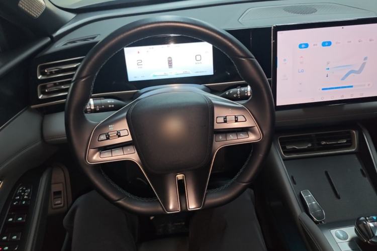 Used BYD Qin L 2024 DM-i 80KM Beyond Model Steering Wheel