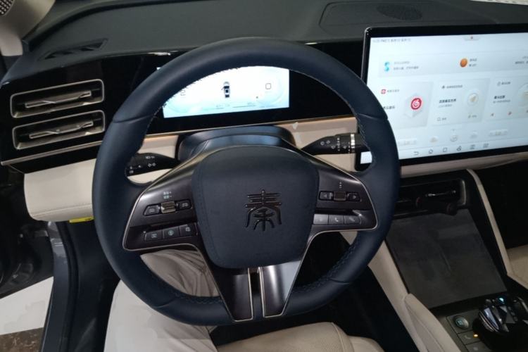 Used BYD Qin L 2024 DM-i 120KM Excellence Model Steering Wheel