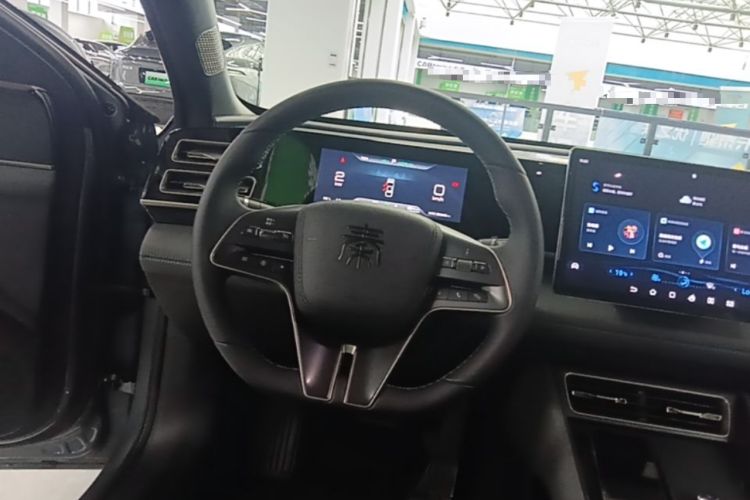 Used BYD Qin L 2024 DM-i 80KM Beyond Model Steering Wheel