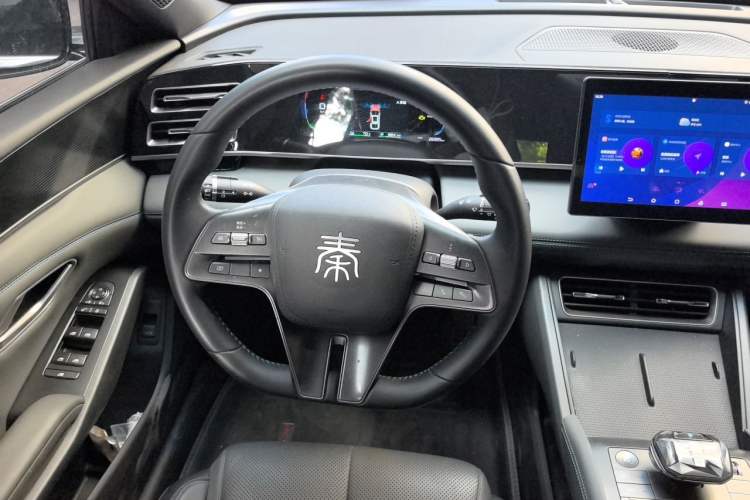 Used BYD Qin L 2024 DM-i 80KM Leading Model Steering Wheel