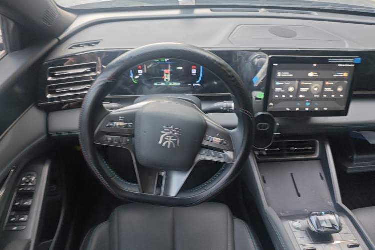 Used BYD Qin L 2024 DM-i 80KM Leading Model Steering Wheel