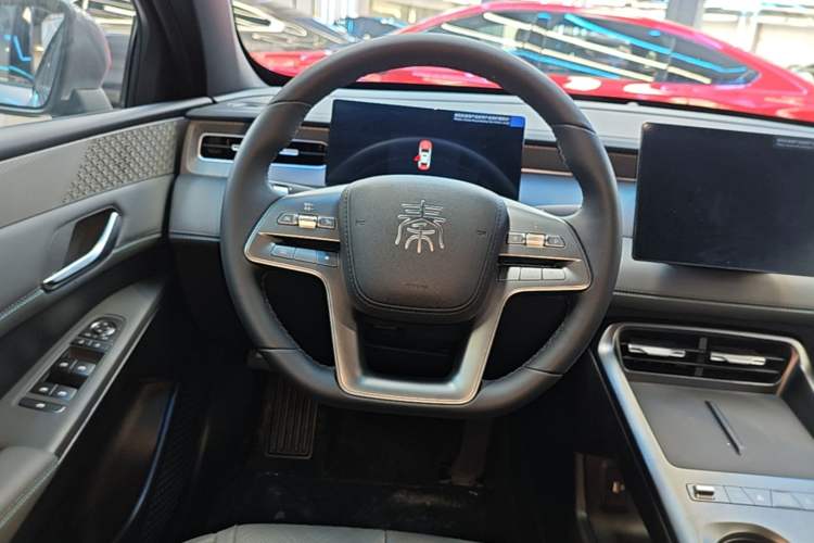 Used BYD Qin L 2024 DM-i 80KM Leading Model Steering Wheel