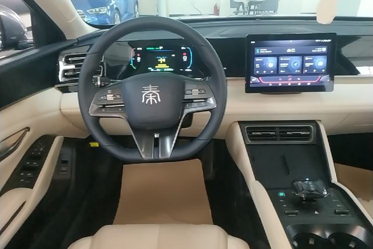 Used BYD Qin L 2024 DM-i 80KM Leading Model Steering Wheel
