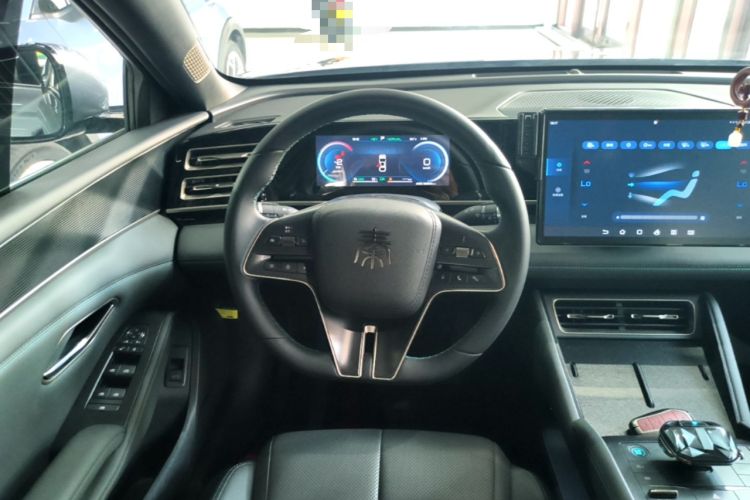 Used BYD Qin L 2024 DM-i 80KM Beyond Model Steering Wheel
