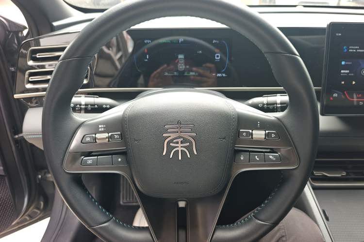 Used BYD Qin L 2024 DM-i 80KM Leading Model Steering Wheel