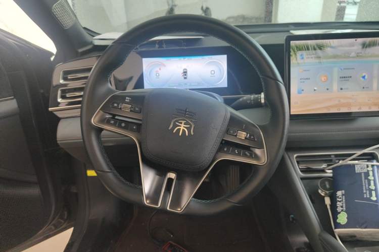 Used BYD Qin L 2024 DM-i 120KM Leading Model Steering Wheel