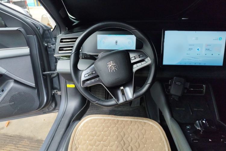 Used BYD Qin L 2024 DM-i 120KM Leading Model Steering Wheel