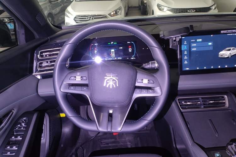 Used BYD Qin L 2024 DM-i 80KM Leading Model Steering Wheel