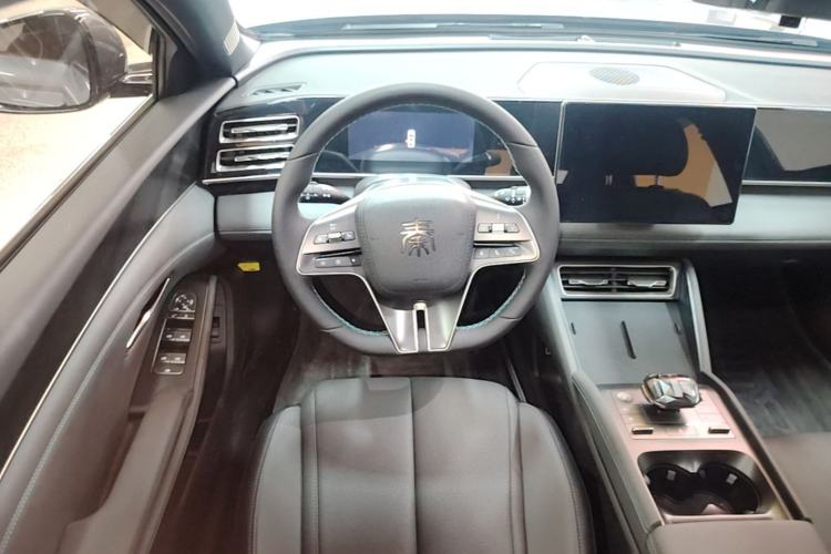 Used BYD Qin L 2024 DM-i 80KM Beyond Model Steering Wheel