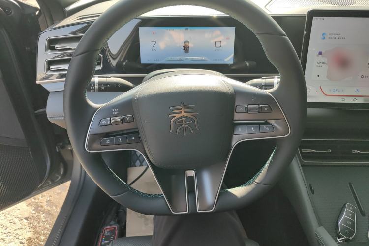 Used BYD Qin L 2024 DM-i 120KM Leading Model Steering Wheel