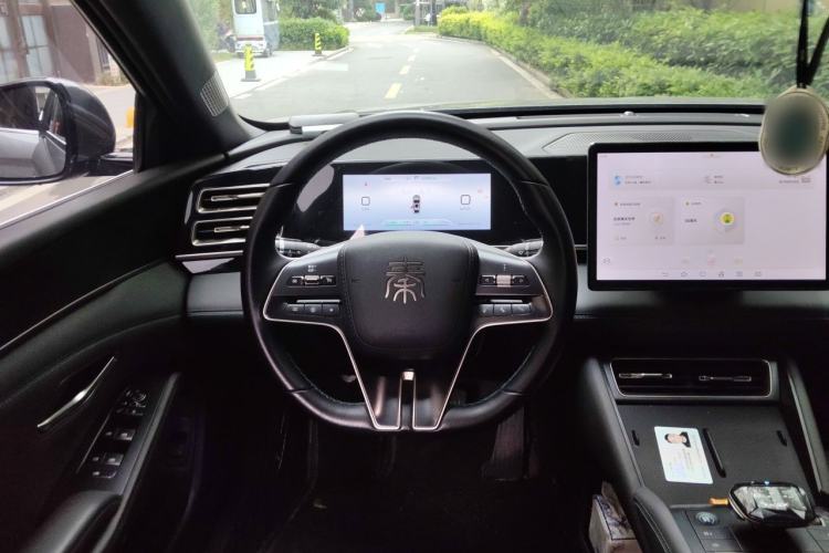 Used BYD Qin L 2024 DM-i 80KM Beyond Model Steering Wheel