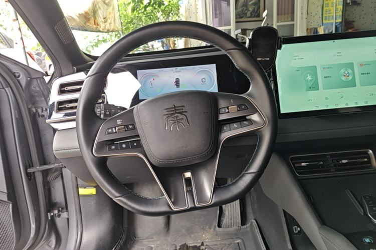 Used BYD Qin L 2024 DM-i 120KM Leading Model Steering Wheel