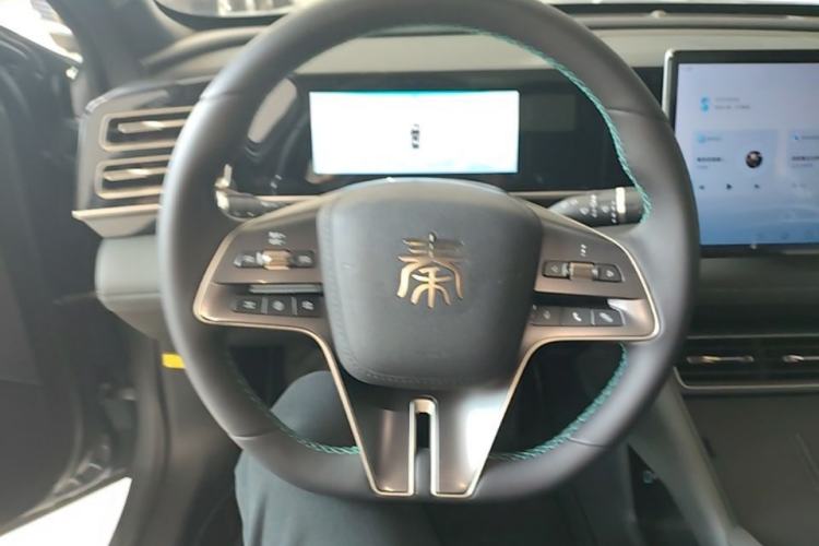 Used BYD Qin L 2024 DM-i 120KM Beyond Model Steering Wheel