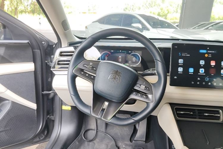 Used BYD Qin L 2024 DM-i 120KM Beyond Model Steering Wheel