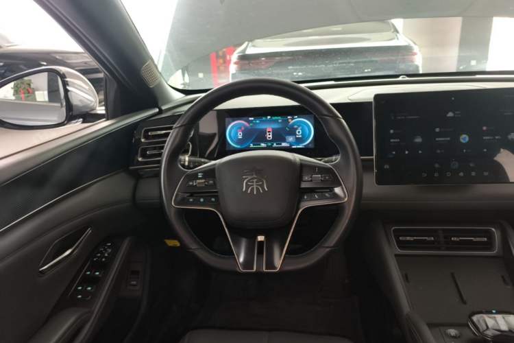 Used BYD Qin L 2024 DM-i 120KM Beyond Model Steering Wheel