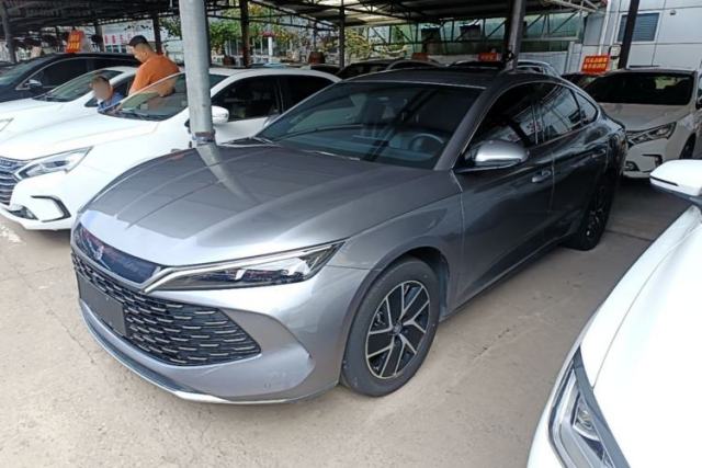 BYD Qin L 2024 DM-i 120KM Leading Model usado