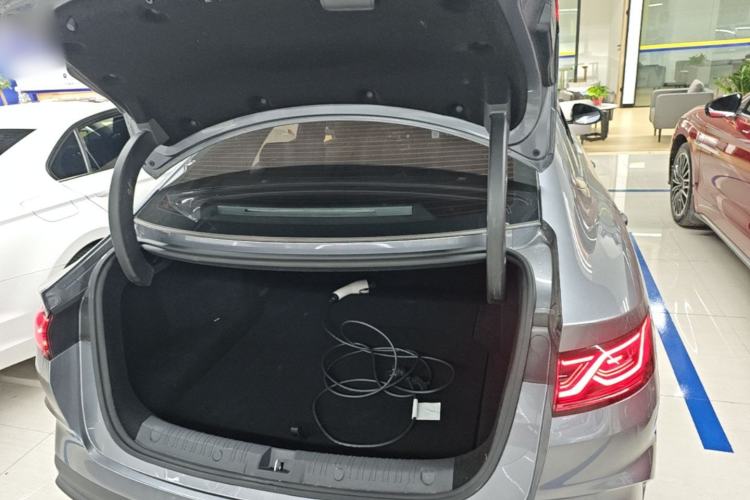 Used BYD Qin L 2024 DM-i 80KM Beyond Model Trunk