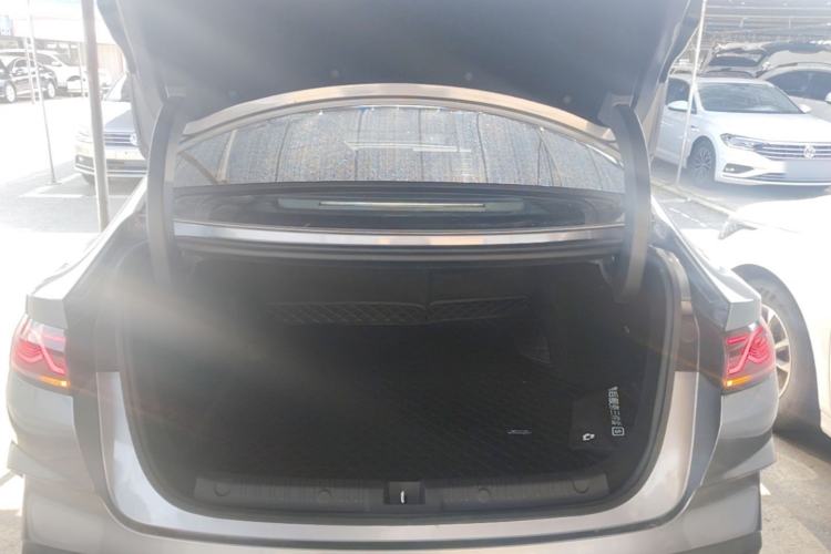 Used BYD Qin L 2024 DM-i 80KM Leading Model Trunk