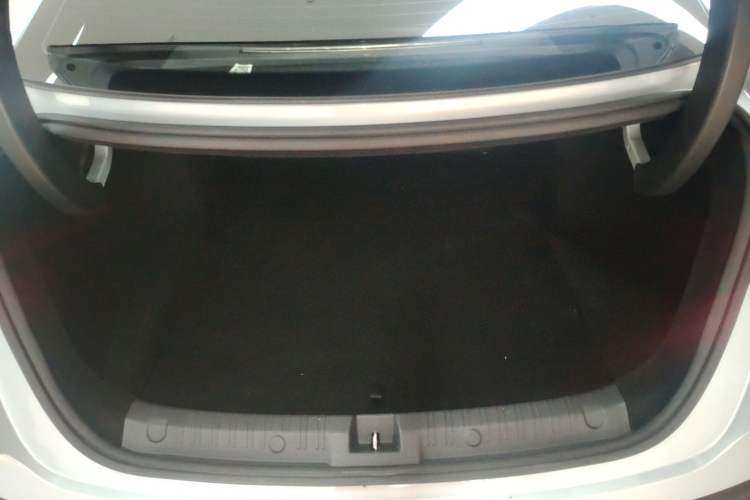 Used BYD Qin L 2024 DM-i 120KM Leading Model Trunk