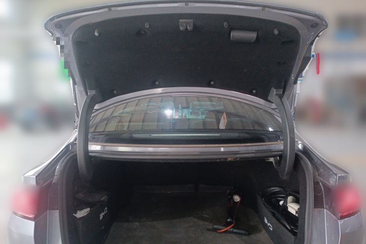 Used BYD Qin L 2024 DM-i 120KM Beyond Model Trunk