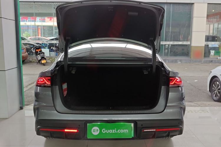 Used BYD Qin L 2024 DM-i 120KM Excellence Model Trunk