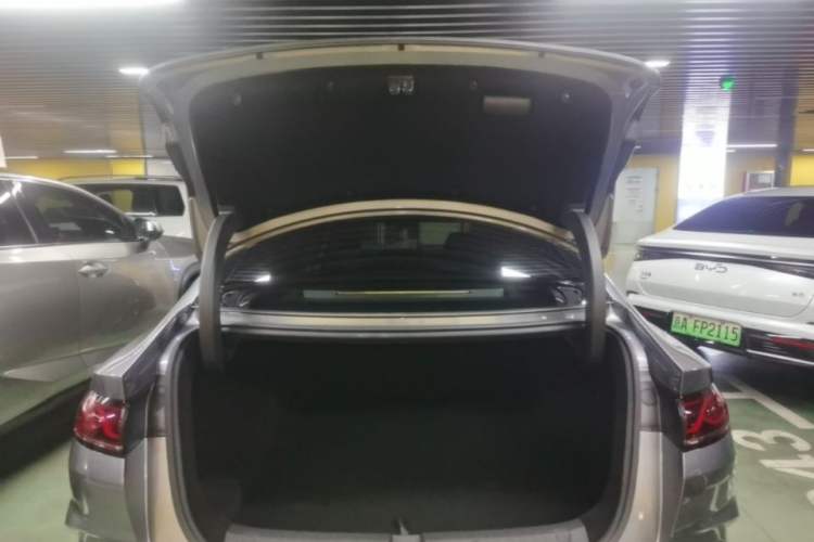 Used BYD Qin L 2024 DM-i 80KM Leading Model Trunk