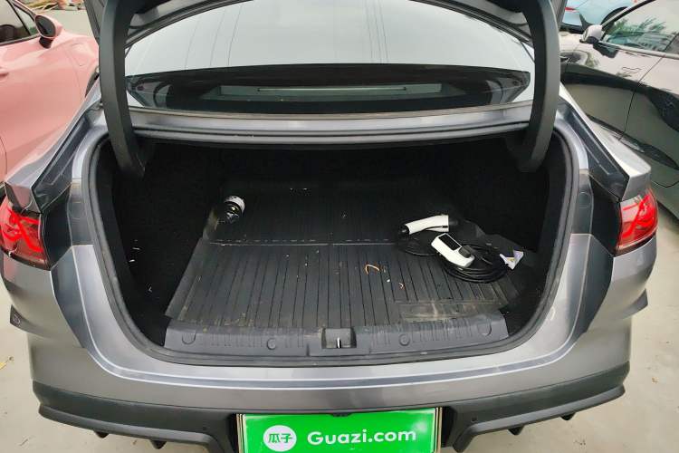 Used BYD Qin L 2024 DM-i 120KM Leading Model Trunk