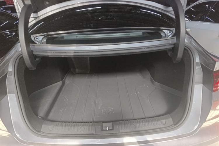 Used BYD Qin L 2024 DM-i 80KM Beyond Model Trunk