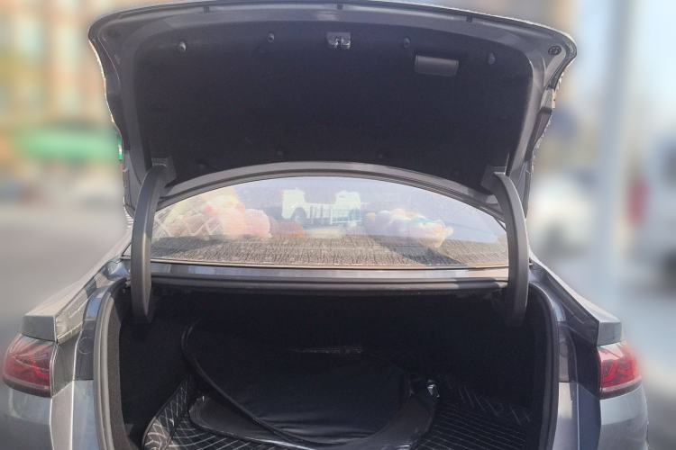 Used BYD Qin L 2024 DM-i 80KM Beyond Model Trunk