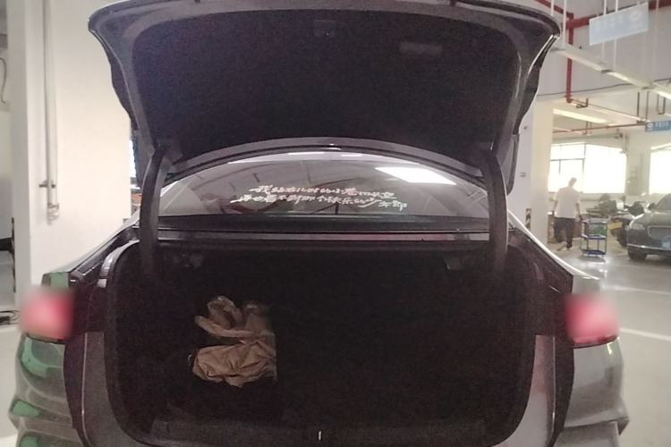 Used BYD Qin L 2024 DM-i 120KM Beyond Model Trunk