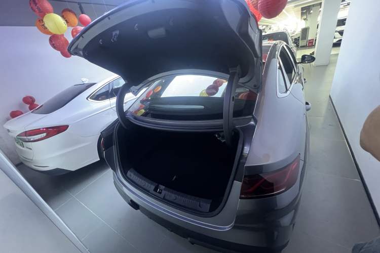 Used BYD Qin L 2024 DM-i 120KM Leading Model Trunk