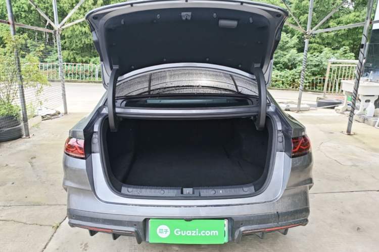 Used BYD Qin L 2024 DM-i 80KM Leading Model Trunk