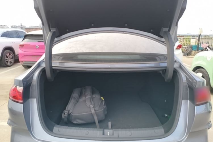 Used BYD Qin L 2024 DM-i 120KM Excellence Model Trunk