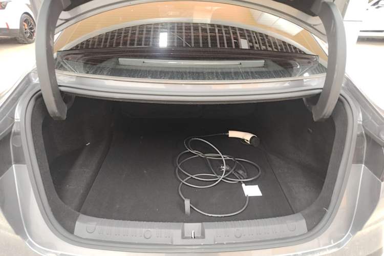 Used BYD Qin L 2024 DM-i 80KM Beyond Model Trunk