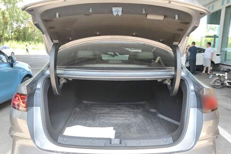 Used BYD Qin L 2024 DM-i 120KM Beyond Model Trunk