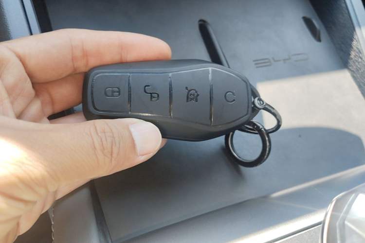 Used BYD Qin L 2024 DM-i 80KM Leading Model Vehicle Key