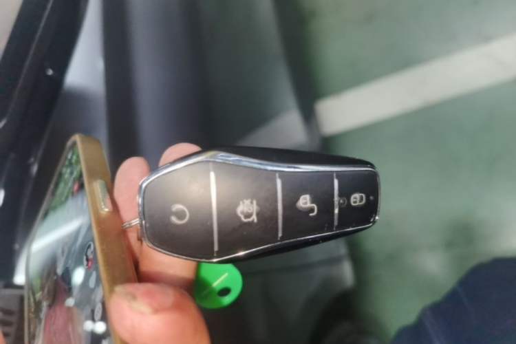 Used BYD Qin L 2024 DM-i 80KM Leading Model Vehicle Key