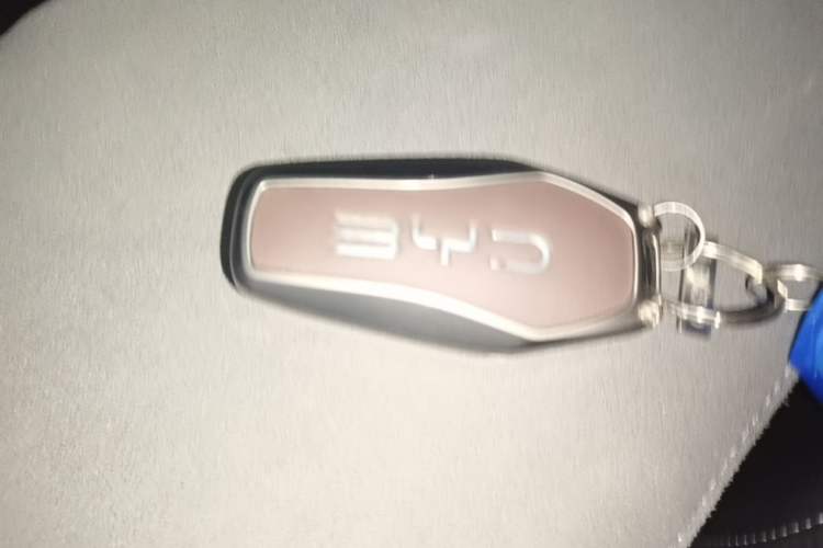 Used BYD Qin L 2024 DM-i 120KM Leading Model Vehicle Key