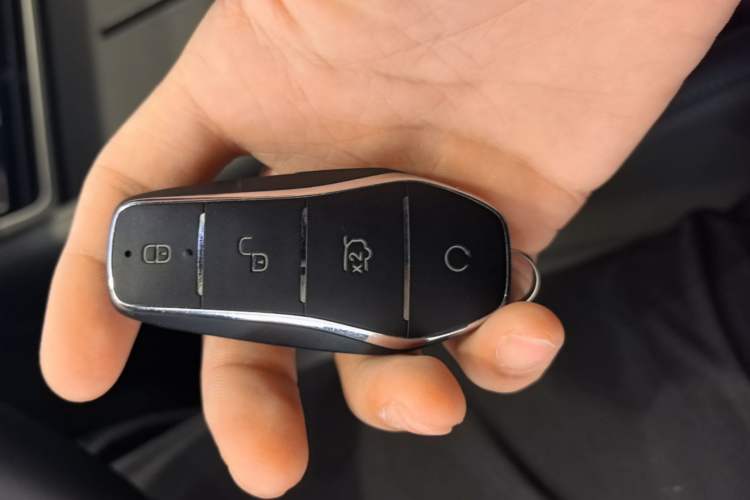 Used BYD Qin L 2024 DM-i 80KM Beyond Model Vehicle Key