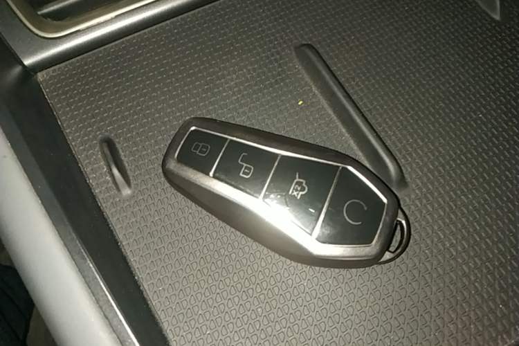 Used BYD Qin L 2024 DM-i 120KM Leading Model Vehicle Key